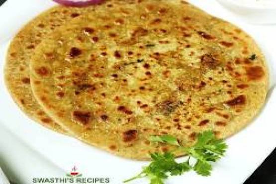 Gobhi Paratha (Seasonal)
